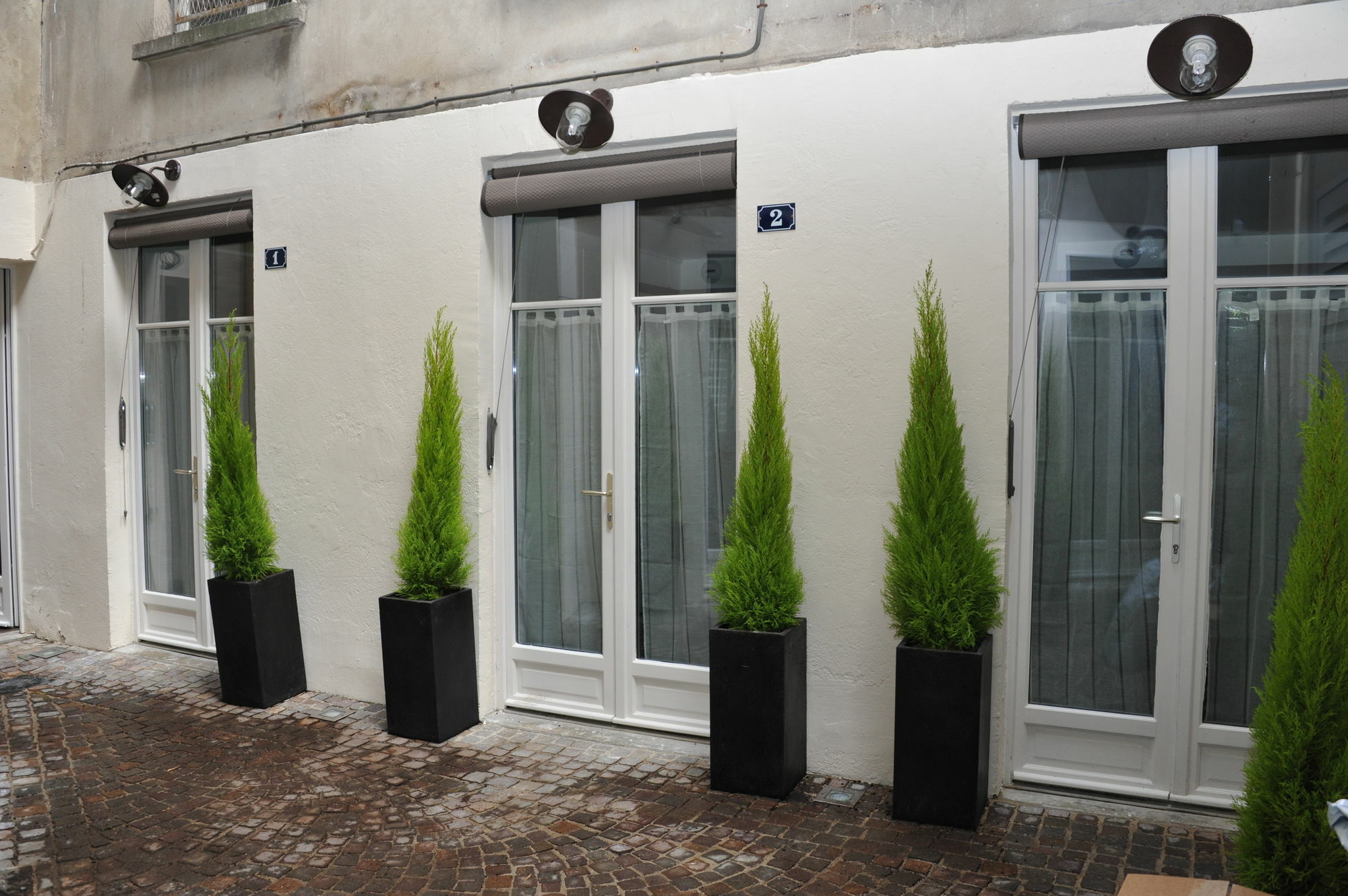 And De La Marne Hotel