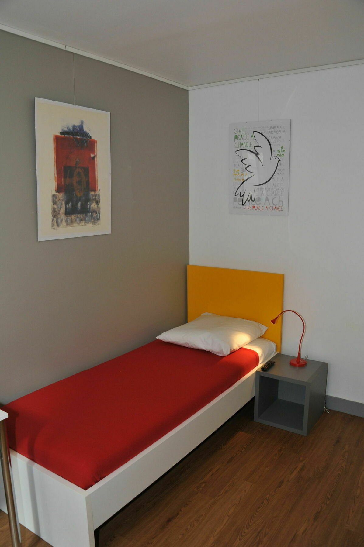 And De La Marne Hotel
