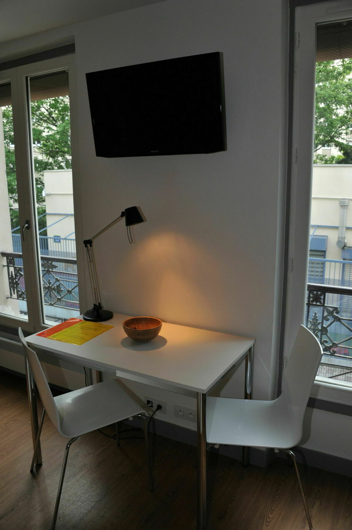 And De La Marne 3*